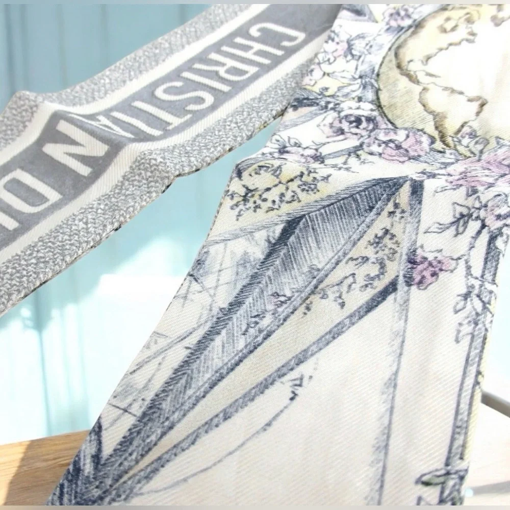 DIOR Floral Silk Scarf 😍🌸